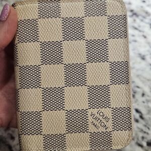 Louis Vuitton Zippy Coin Purse